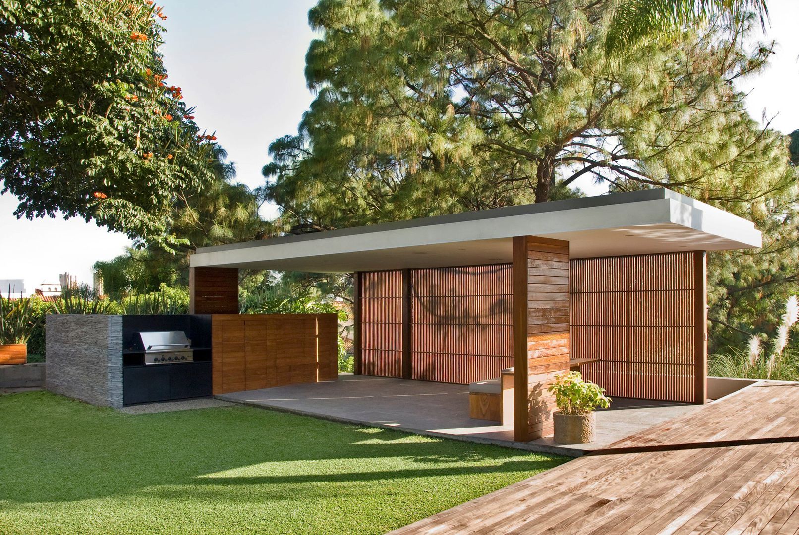 CASA RP, Alvaro Moragrega / arquitecto Alvaro Moragrega / arquitecto Modern style balcony, porch & terrace