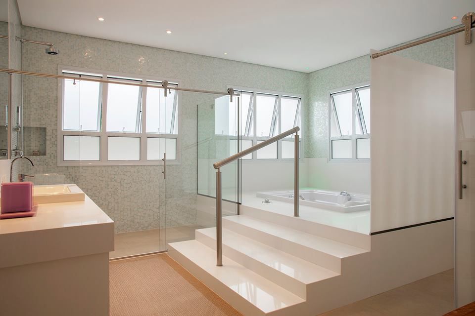 Casa - Praia de Tabatinga, Hurban Liv Arquitetura & Interiores Hurban Liv Arquitetura & Interiores Modern bathroom