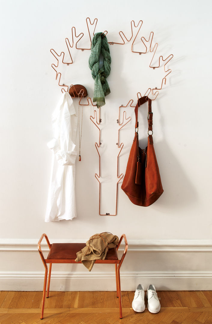 Tree Hanger, coat hanger & Anyone stool in copper. Maze Interior الممر الحديث، المدخل و الدرج شماعة ملابس