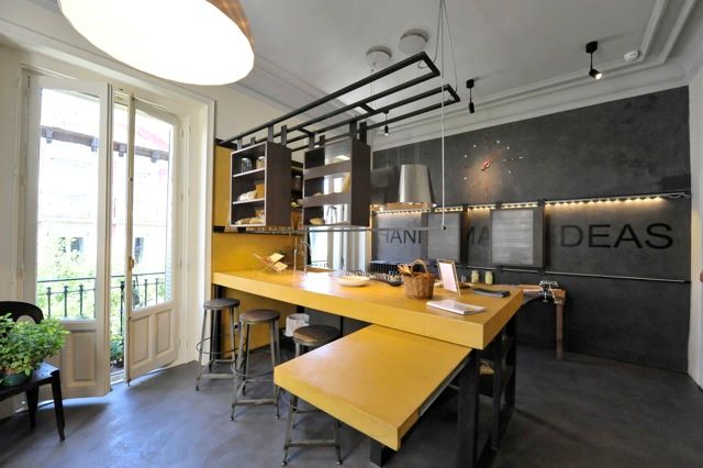 Kitchen Past-IT (Hands Made Ideas), Simona Garufi Simona Garufi Industrial style kitchen
