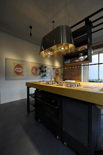 Kitchen Past-IT (Hands Made Ideas), Simona Garufi Simona Garufi Industrial style kitchen