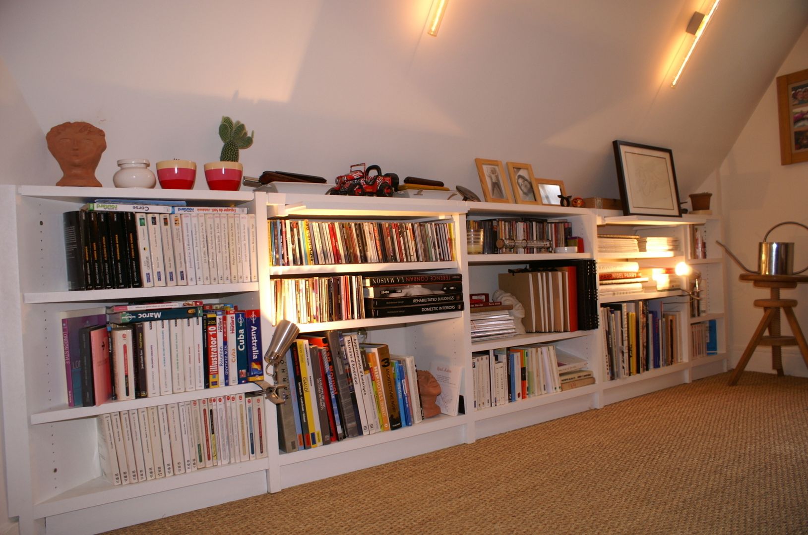 Appartement Parisien pour jeune couple- Paris- 2e, ATELIER FB ATELIER FB Dormitorios de estilo moderno