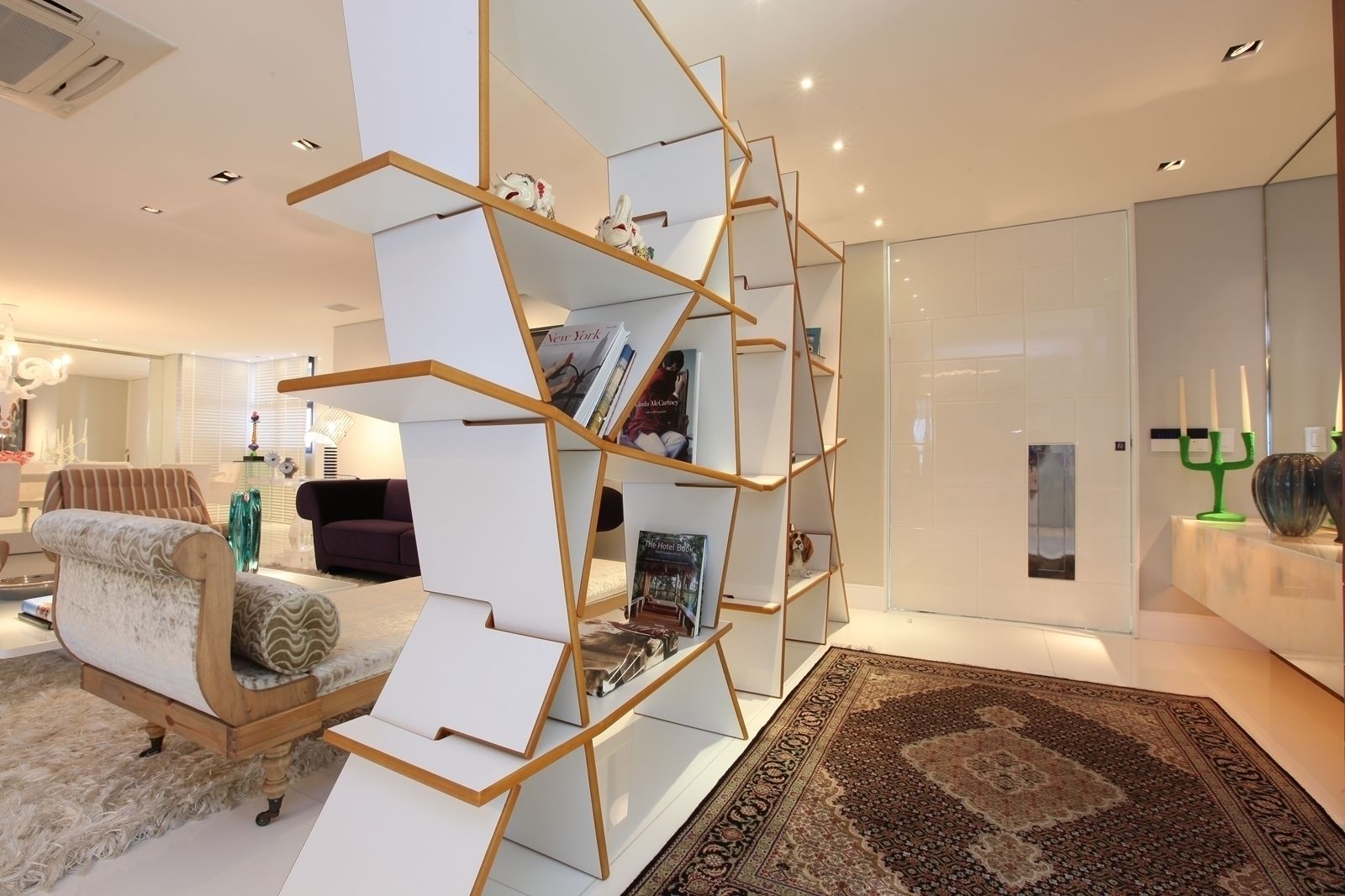 homify Corredores, halls e escadas modernos