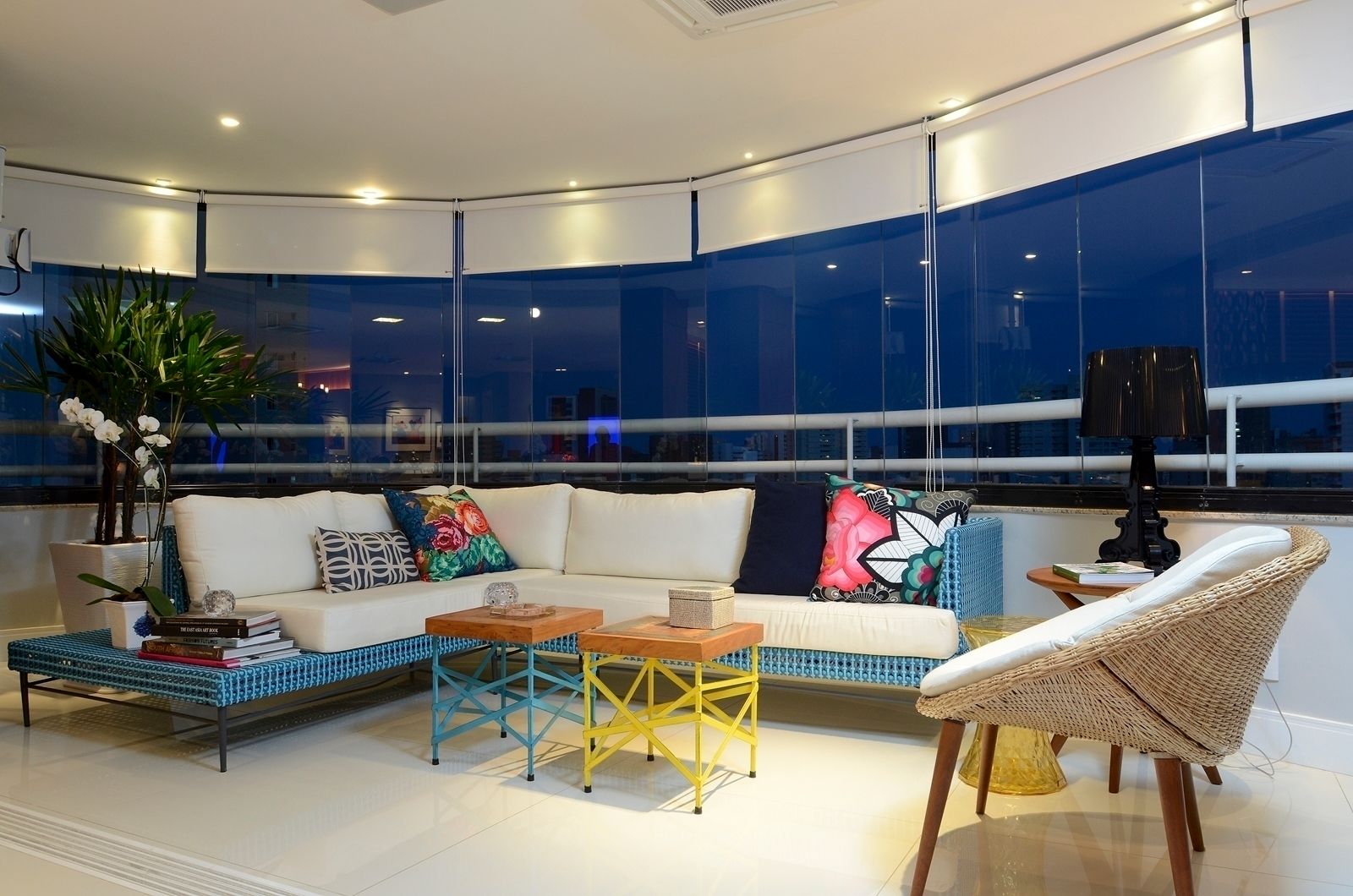 homify Balcon, Veranda & Terrasse modernes