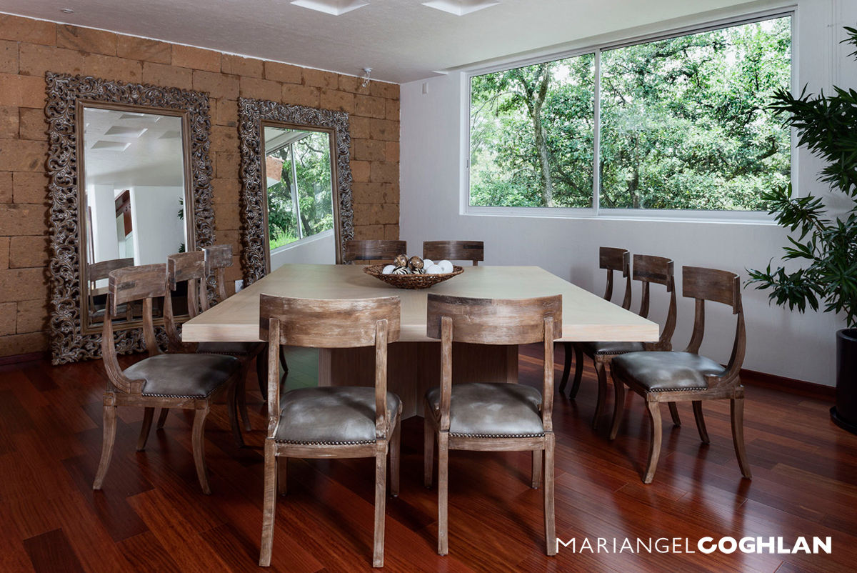 Comedor MARIANGEL COGHLAN Comedores de estilo moderno