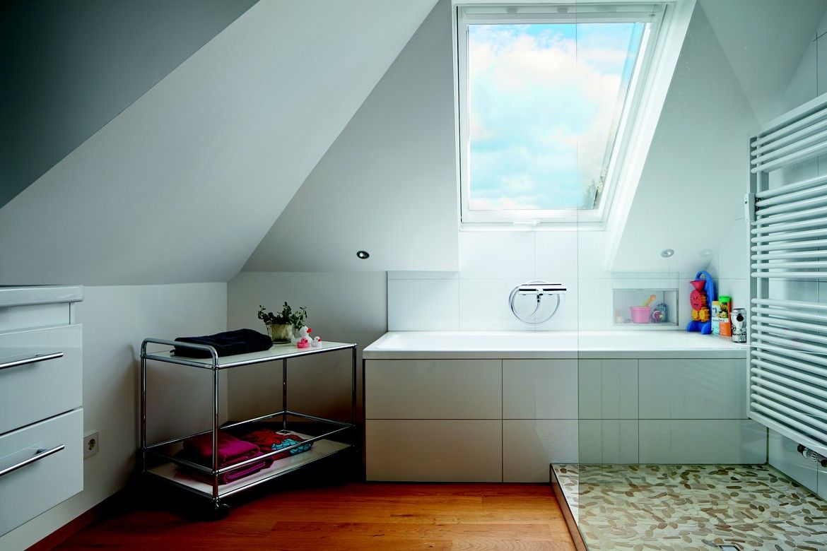 homify Minimalist style bathrooms Storage