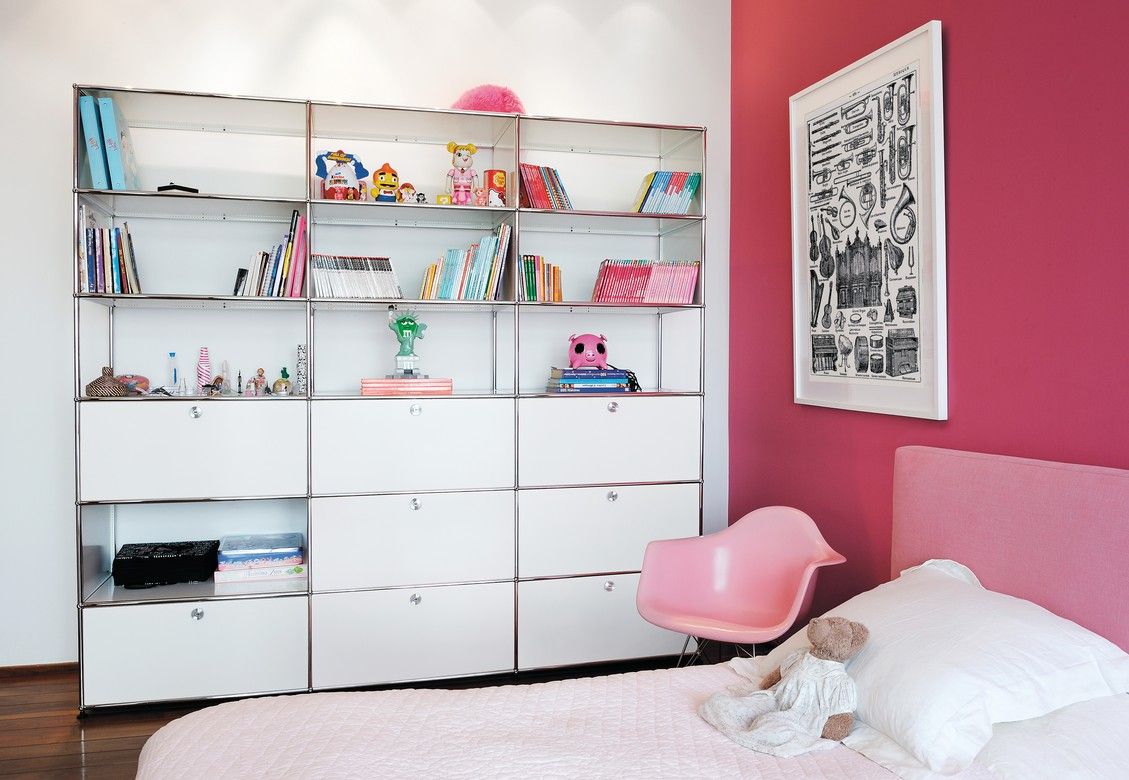 homify Minimalist nursery/kids room Storage