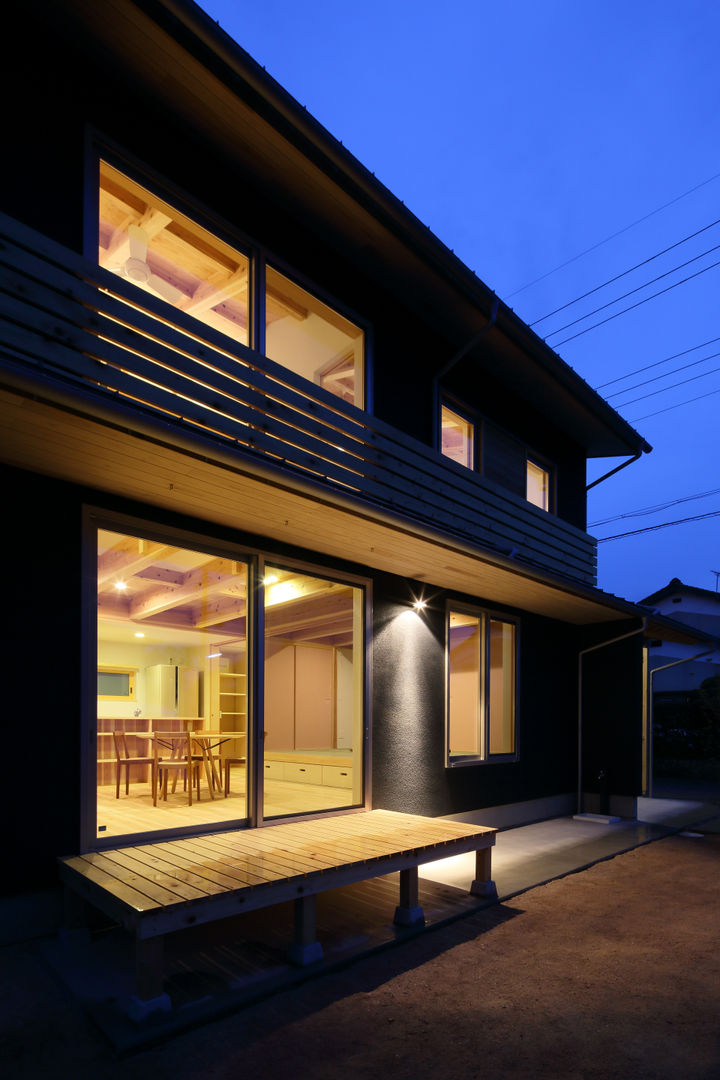 28坪最小限の木の家, 芦田成人建築設計事務所 芦田成人建築設計事務所 บ้านและที่อยู่อาศัย