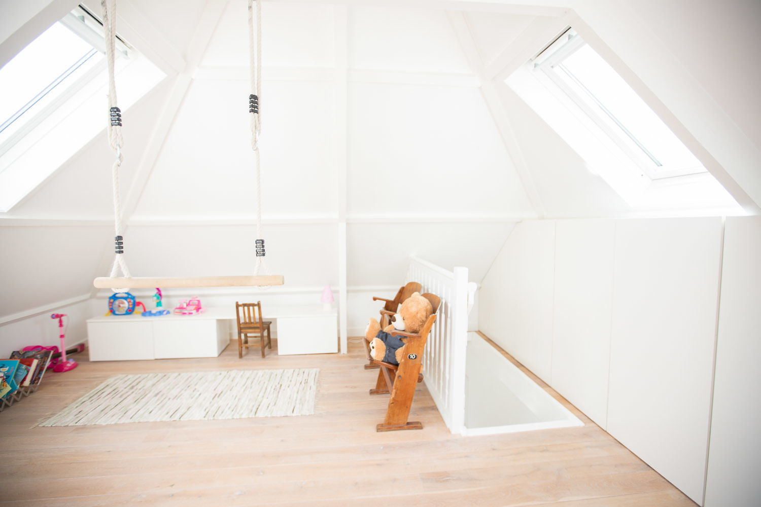Woonhuis Laren, ontwerpplek, interieurarchitectuur ontwerpplek, interieurarchitectuur Dormitorios infantiles de estilo moderno