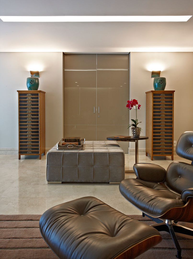 Residência Lago Telmo, Gláucia Britto Gláucia Britto Modern Living Room