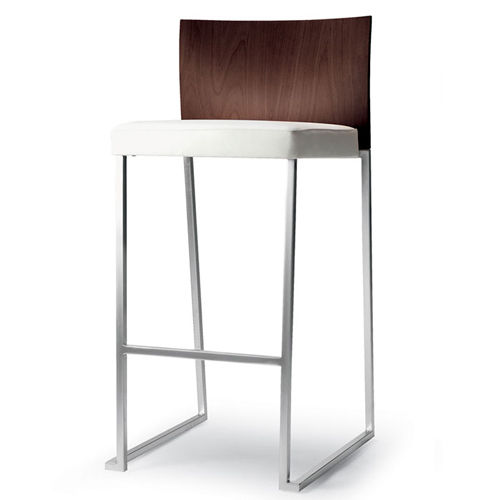 Tonon Brand Stool by Martin Ballendat belvisi furniture Cucina moderna Tavoli & Sedie