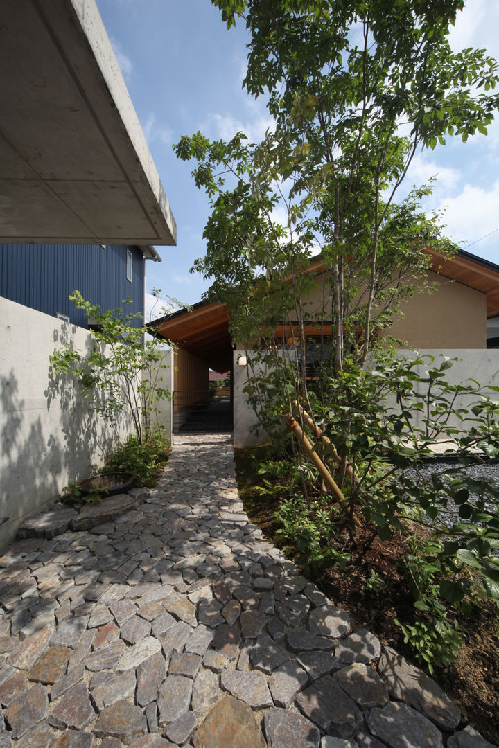 モダンな和の平屋, 青木昌則建築研究所 青木昌則建築研究所 Asian style houses