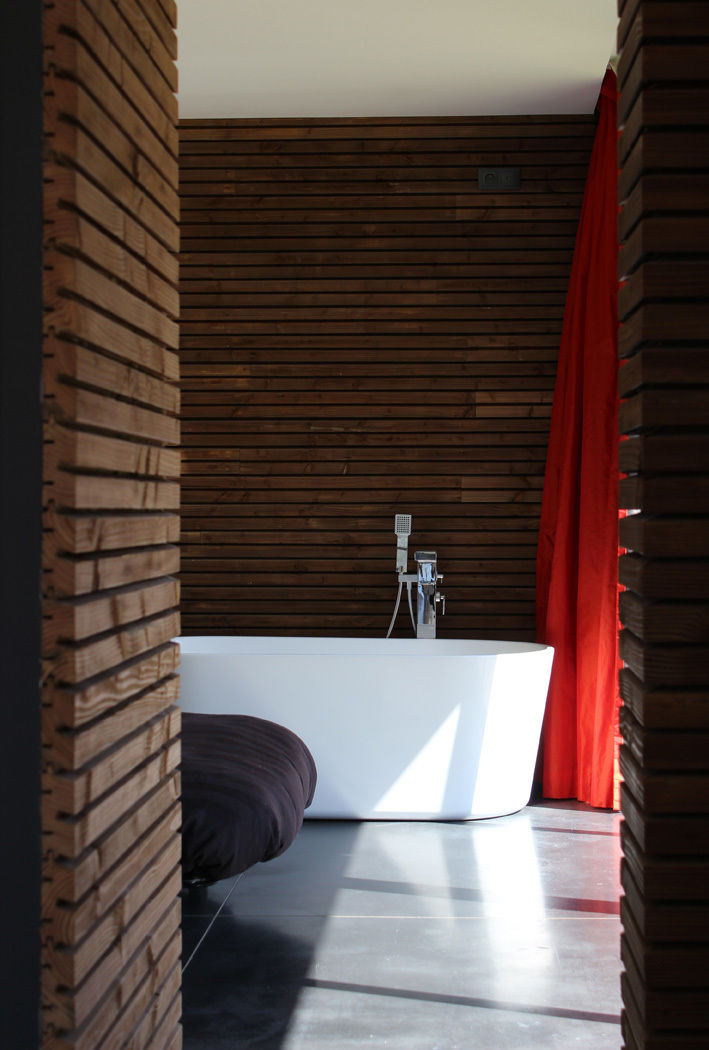 Maison bois et paille, Gallet - Architectes Gallet - Architectes Modern bathroom