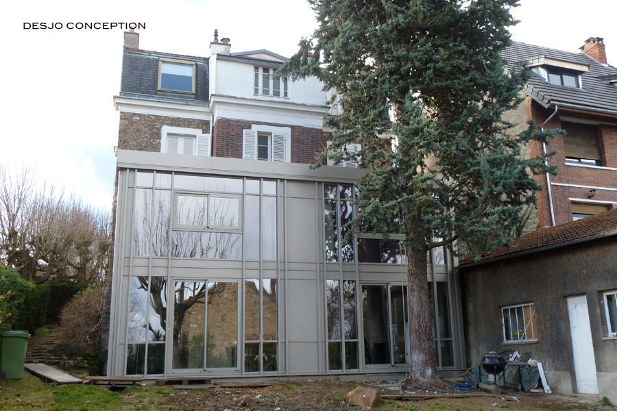 Clamart - maison , Desjoconception Desjoconception Balcones y terrazas modernos: Ideas, imágenes y decoración