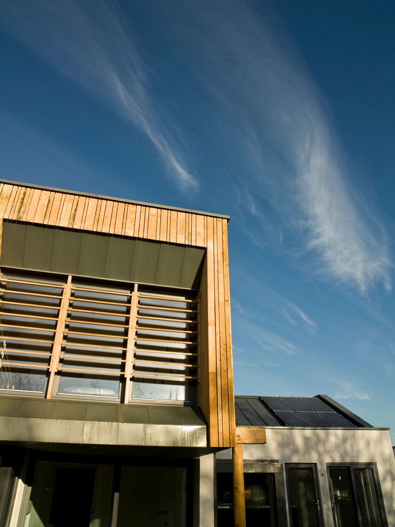 Solar shading & solar energy Gavin Langford Architects Moderne huizen