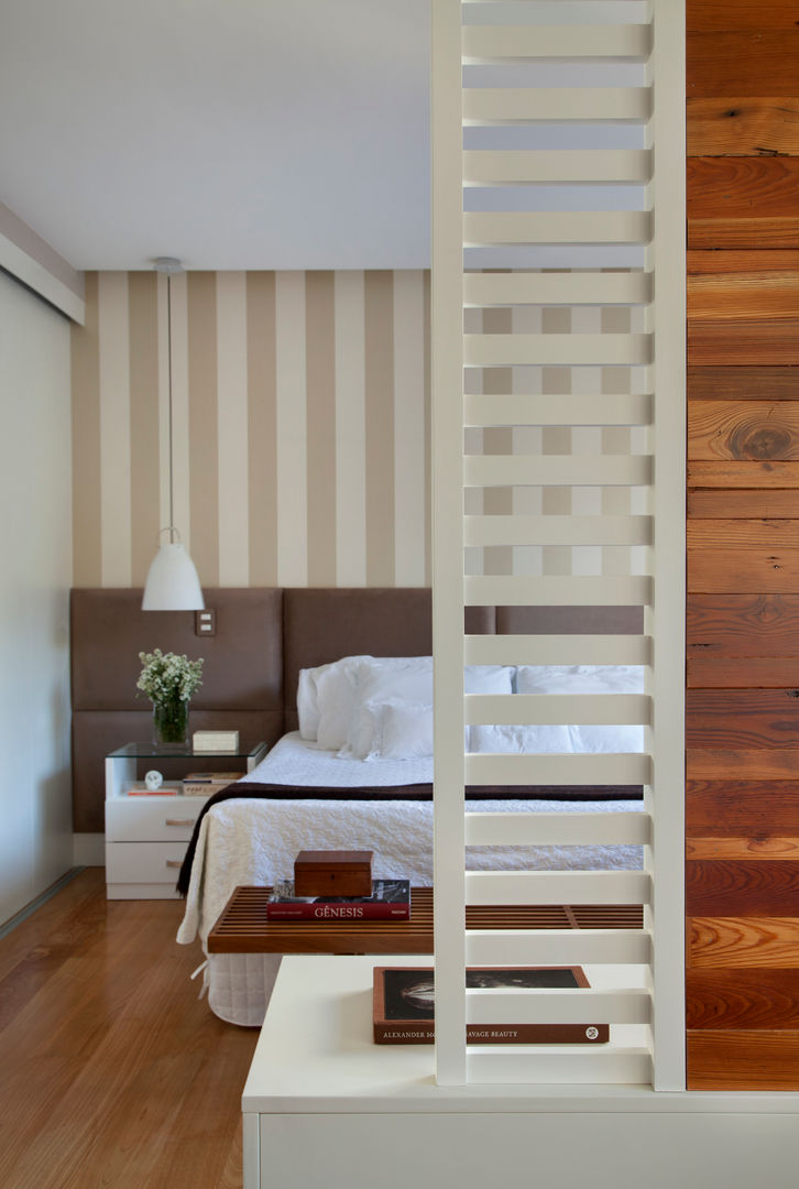 Apartamento com história no Flamengo, Da.Hora Arquitetura Da.Hora Arquitetura Bedroom