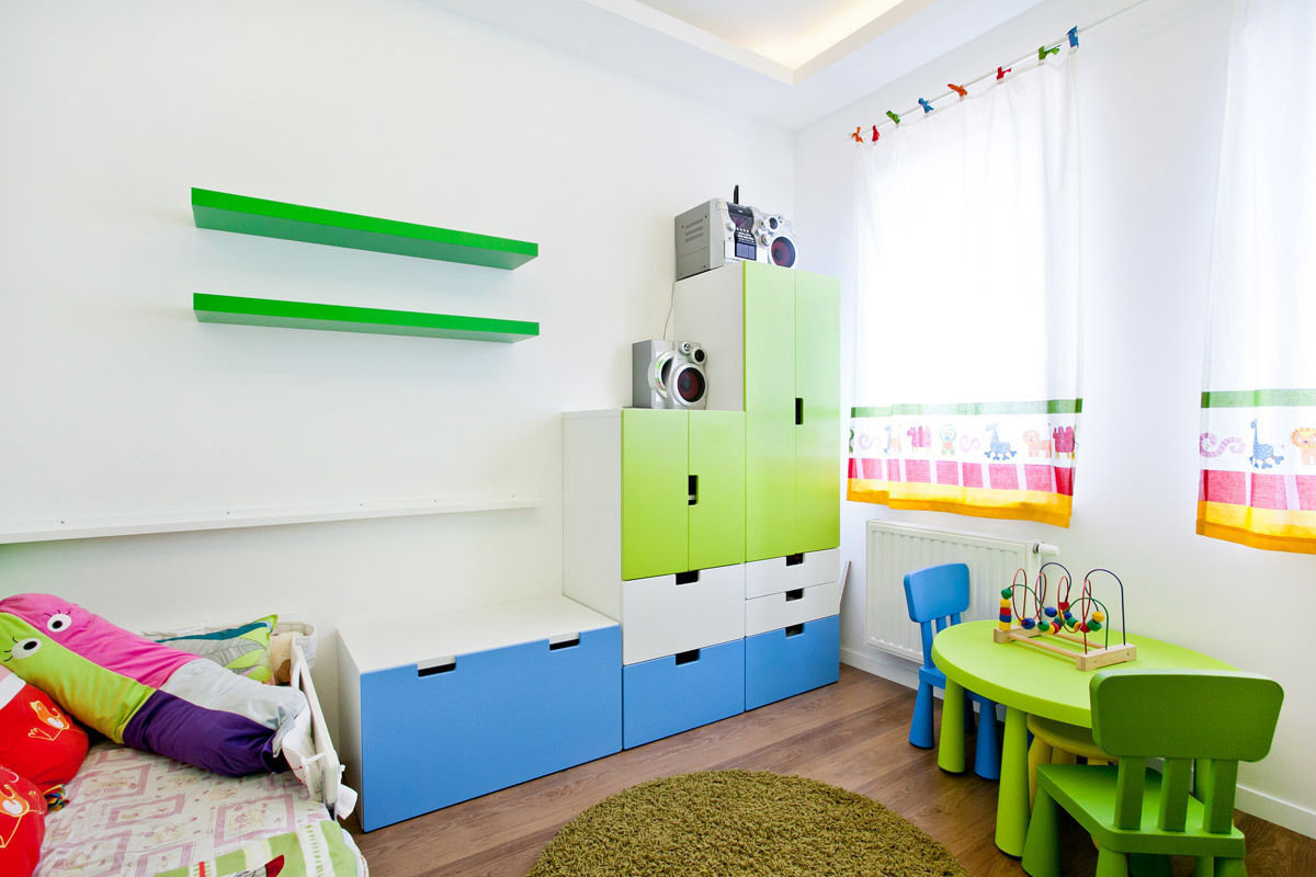 Realizacja projektu mieszkania 70 m2 w Krakowie, Lidia Sarad Lidia Sarad Moderne kinderkamers