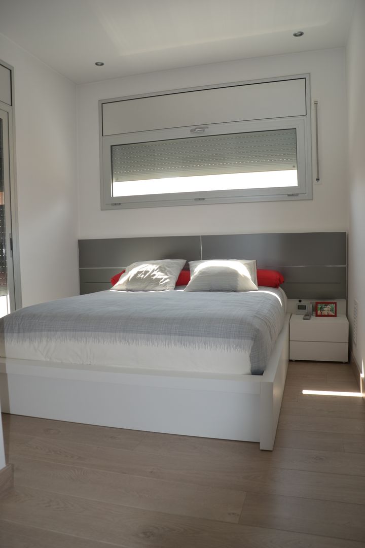 Casa Victor & MªJosé, Mireia Cid Mireia Cid Modern Bedroom