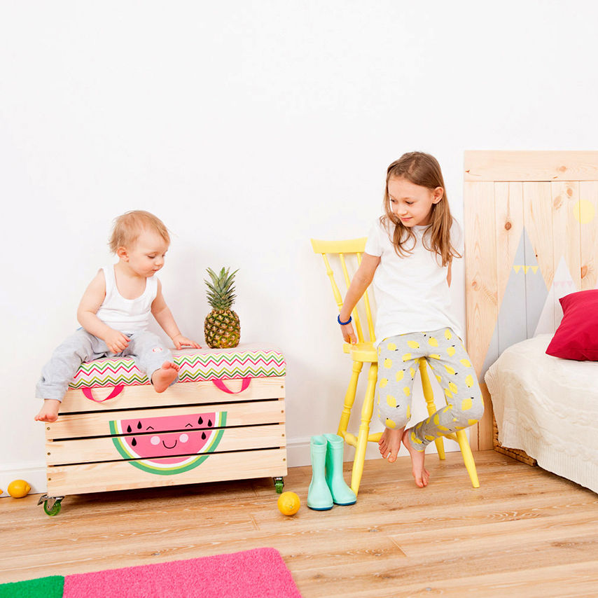 ​Wooden toy box “Watermelove”, NOBOBOBO NOBOBOBO Quartos de criança escandinavos Armazenamento