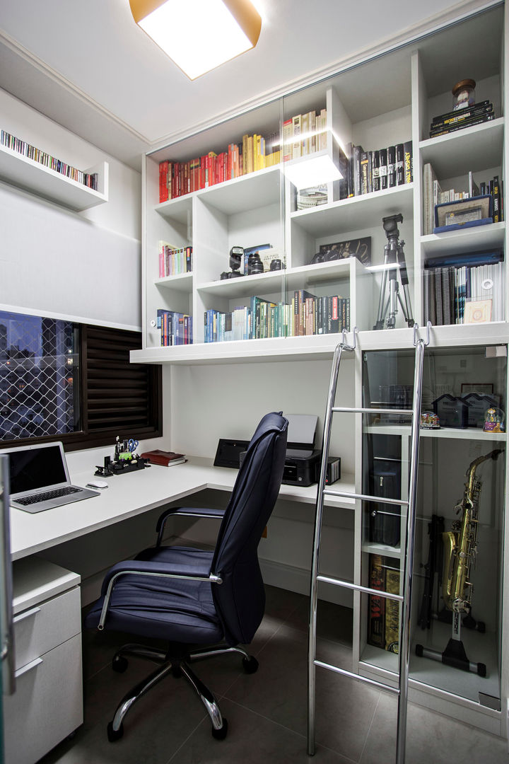 Apartamento Chácara Klabin (SP), Amanda Pinheiro Design de interiores Amanda Pinheiro Design de interiores Modern study/office