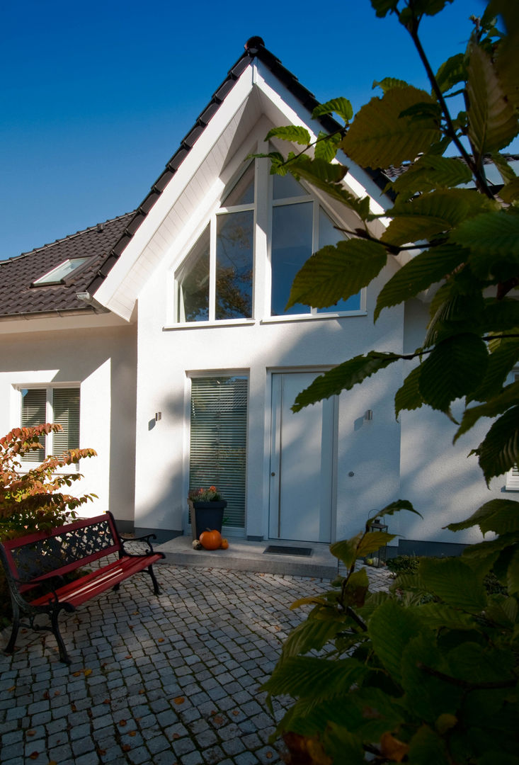 Ein Haus für die ganze Familie, Haacke Haus GmbH Co. KG Haacke Haus GmbH Co. KG クラシカルな 家