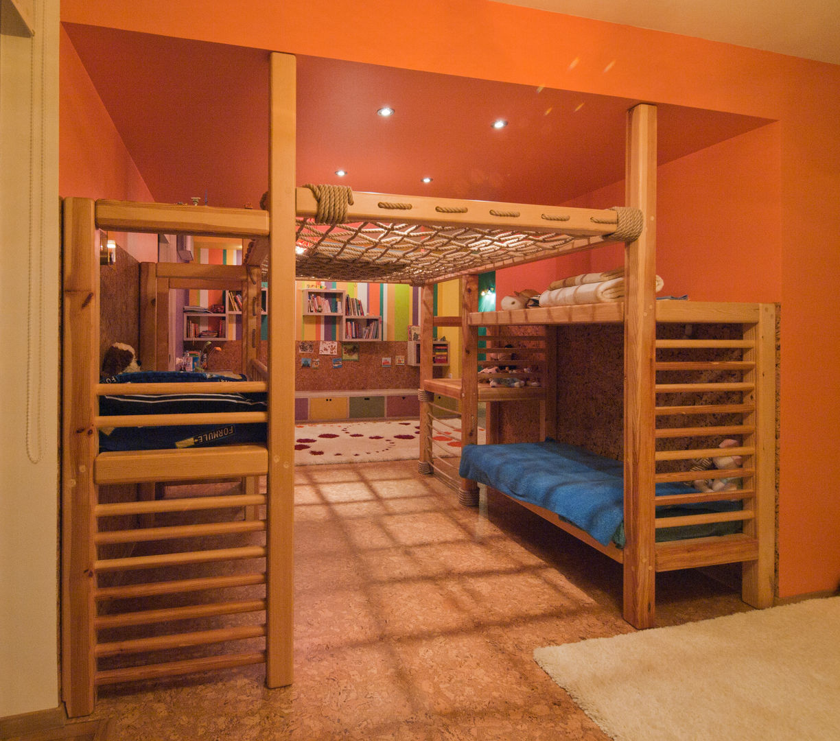 T residence, Didenkül+Partners Didenkül+Partners Dormitorios infantiles minimalistas