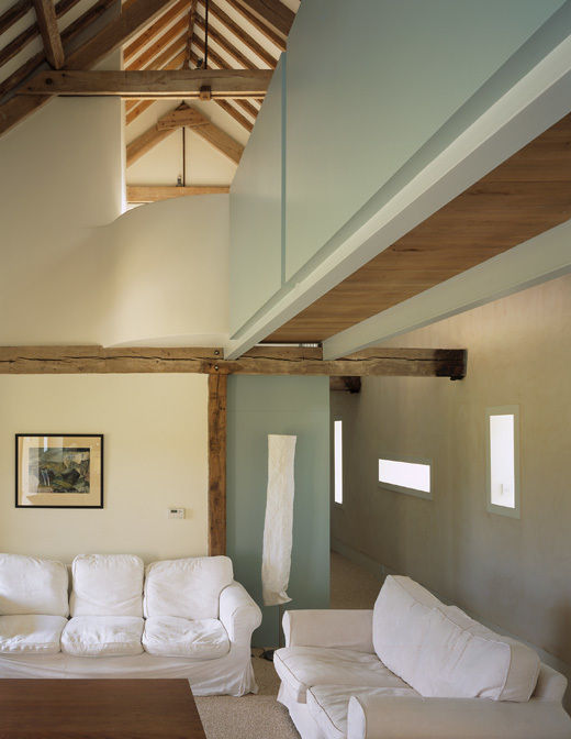 Quaker Barns, Hudson Architects Hudson Architects بلكونة أو شرفة