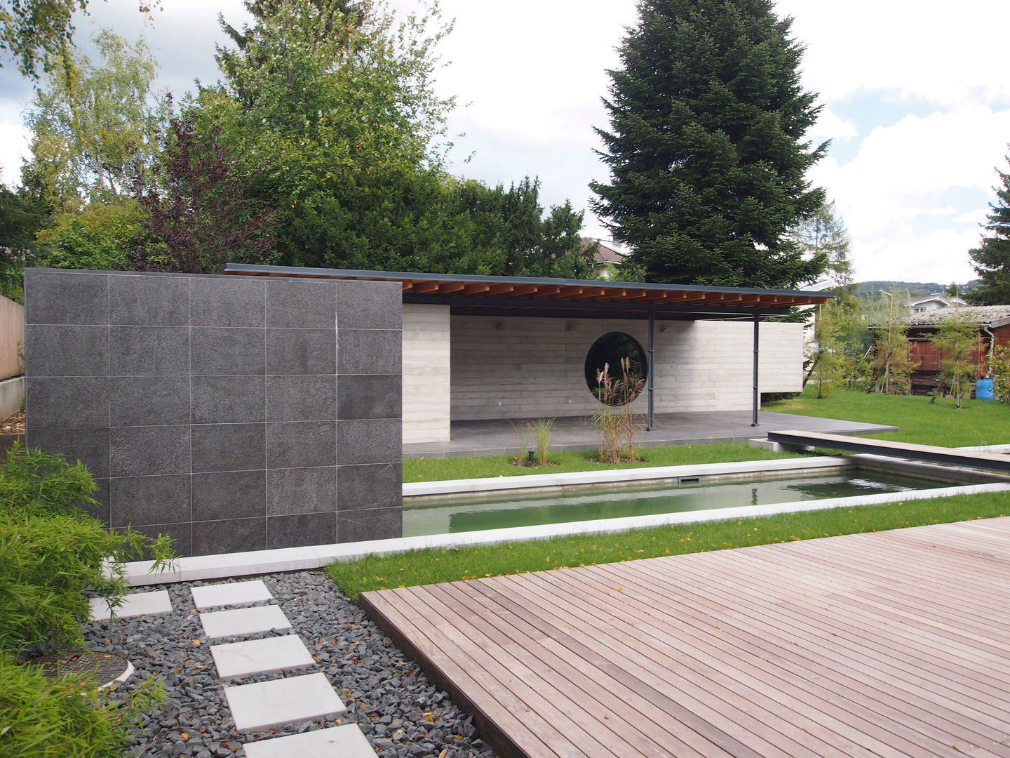 Gartengestaltung Wien 1140, Peter Balogh | Architekt Peter Balogh | Architekt ミニマルな 庭