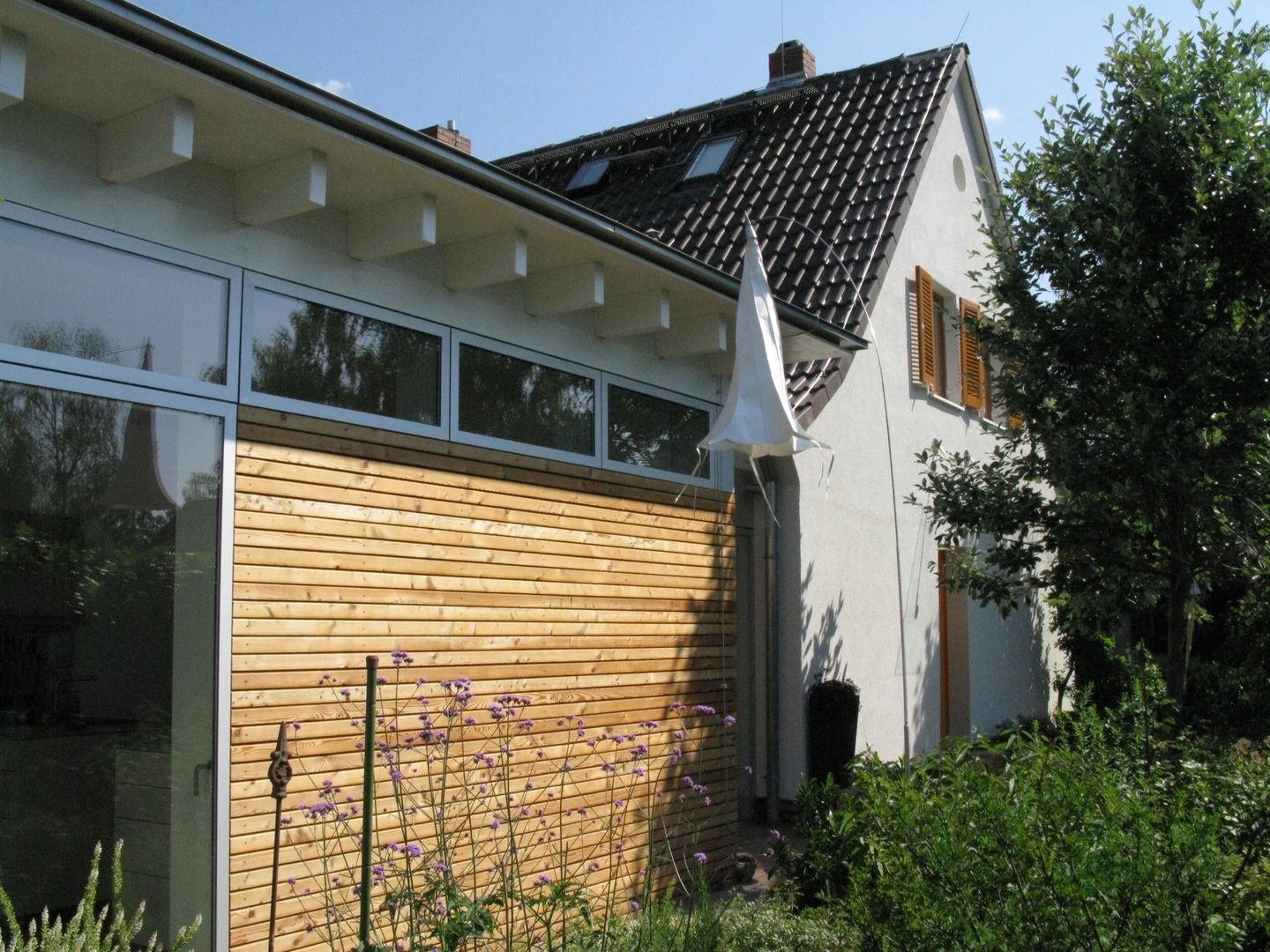 Wohnhaus - Sanierung und Anbau in MZ-Bretzenheim, RiekeGüntscheArchitekten BDA RiekeGüntscheArchitekten BDA Modern houses