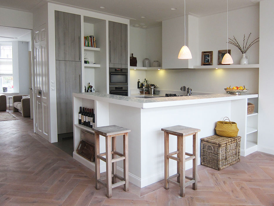 Totaal renovatie woonhuis Haarlem, Puurbouwen Puurbouwen Built-in kitchens