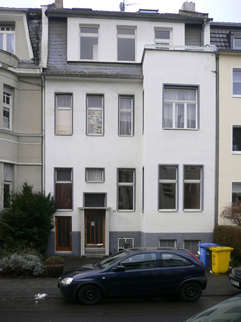 Haus F, waldorfplan architekten waldorfplan architekten Classic style houses