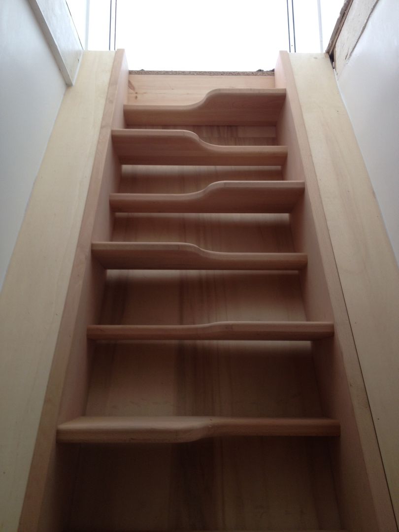 homify Pasillos, vestíbulos y escaleras minimalistas