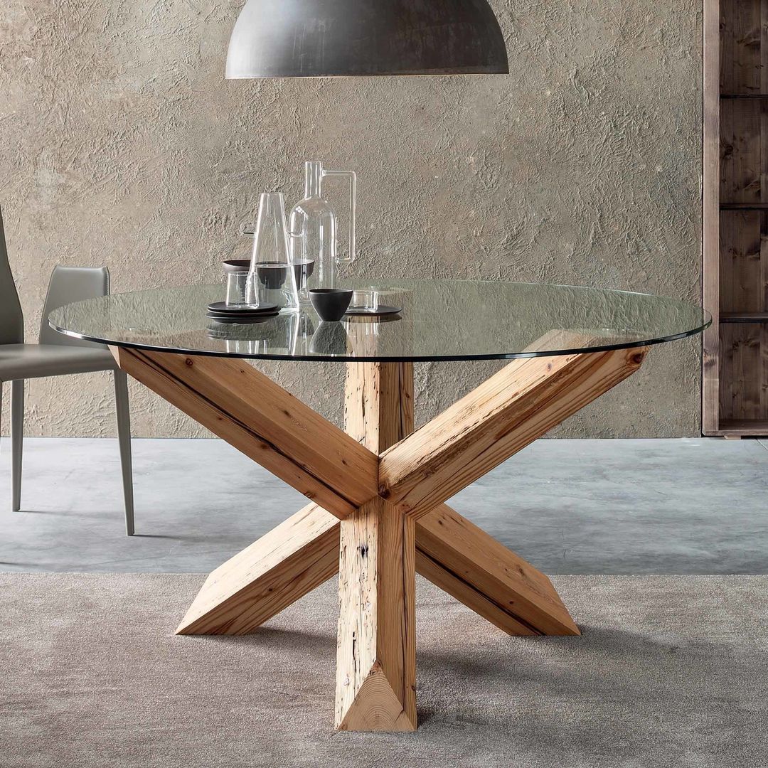 'Travo' glass top wooden dining tible by Sedit homify Їдальня Таблиці