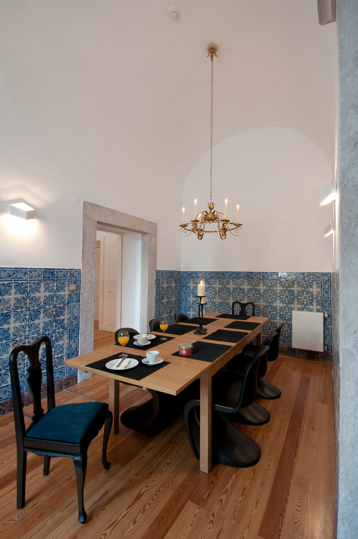 CONVENTO DOS INGLESINHOS, Staging Factory Staging Factory Classic style dining room