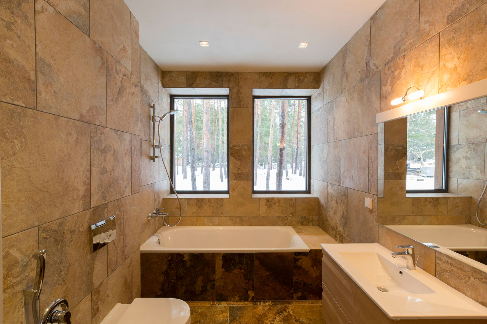 GoodLife Park дом №2, TSEH Architectural Group TSEH Architectural Group Minimalist Banyo