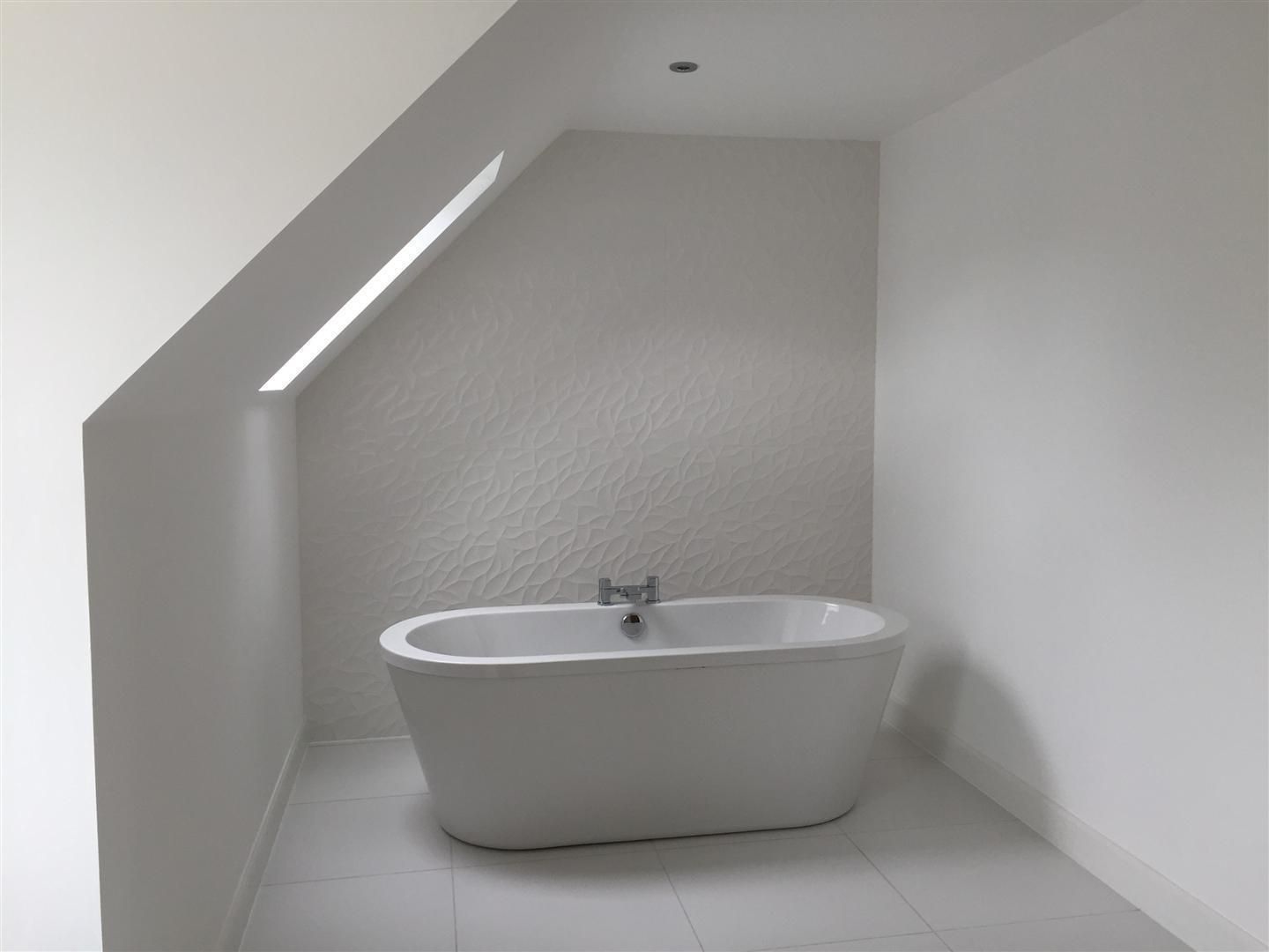 Ecclesgreig Gardens, St. Cyrus, Aberdeenshire, Roundhouse Architecture Ltd Roundhouse Architecture Ltd Phòng tắm phong cách hiện đại Bathtubs & showers