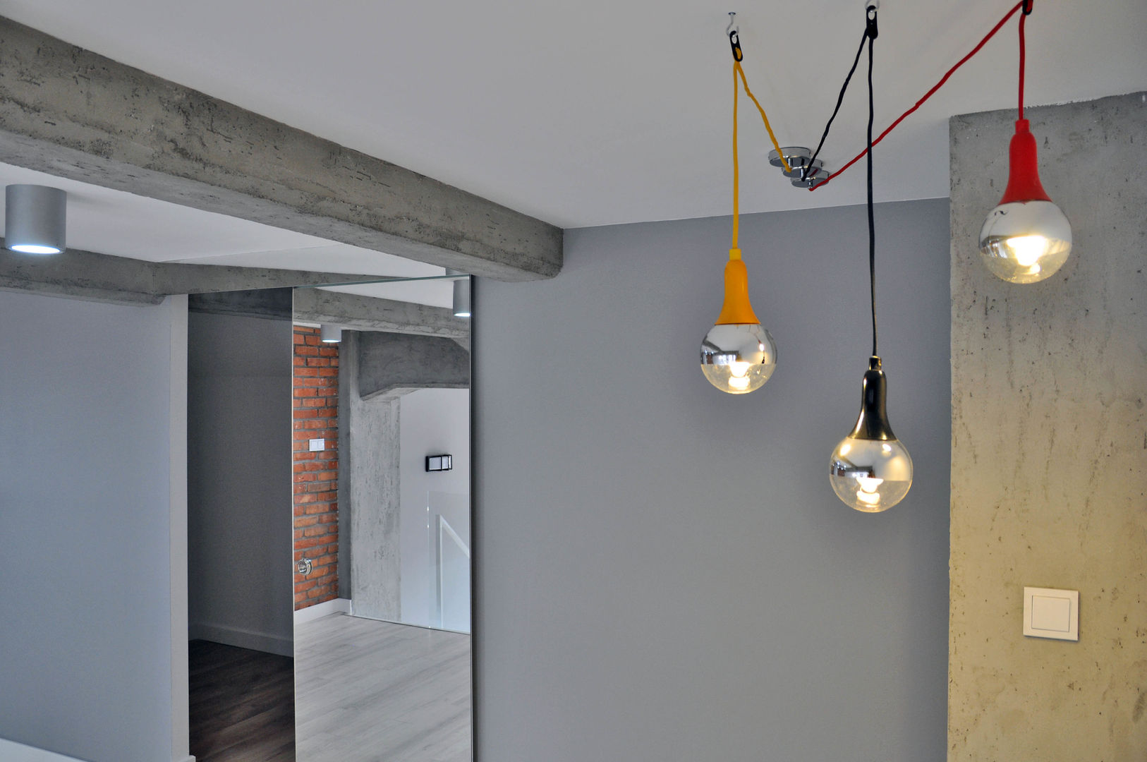 Tobaco loft , WE LOFT DESIGN WE LOFT DESIGN Industrial style dressing room