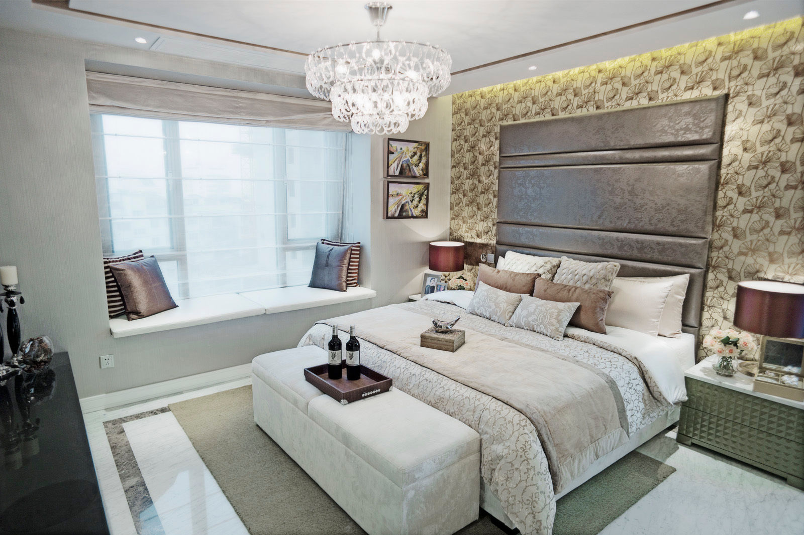 Metropolitan Heights | High-End Apartment by London homify Modern style bedroom