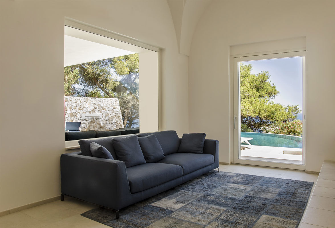 Villa Ciano, Sebastiano Canzano Architects Sebastiano Canzano Architects Modern living room