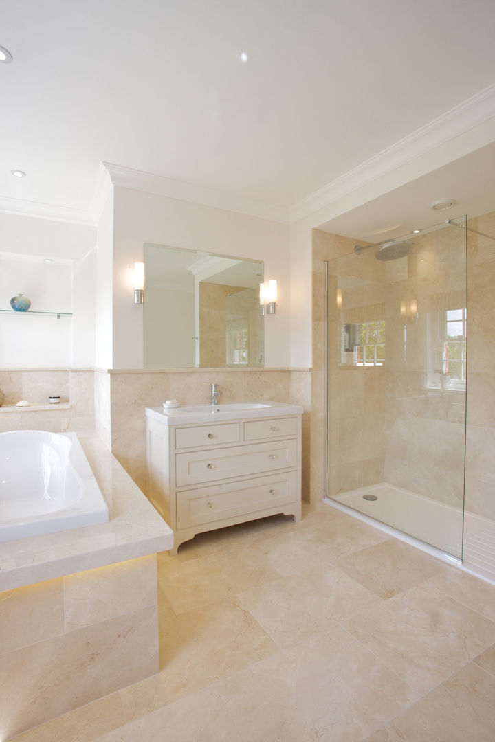 Crema Marfil Marble Grade A in a honed finish from Artisans of Devizes. Artisans of Devizes Classic style bathroom Marble