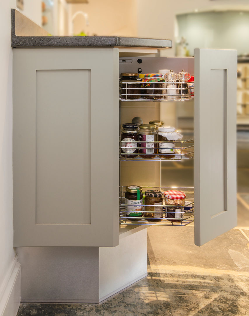homify Country style kitchen Storage