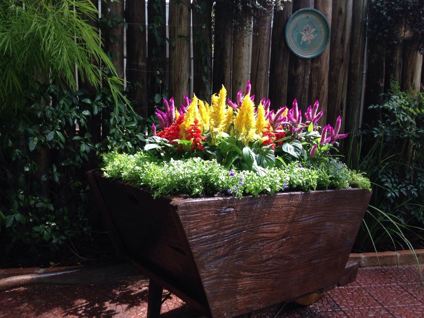 Projeto para um carrinho de flores, Casa Nova Paisagismo Casa Nova Paisagismo Rustieke tuinen