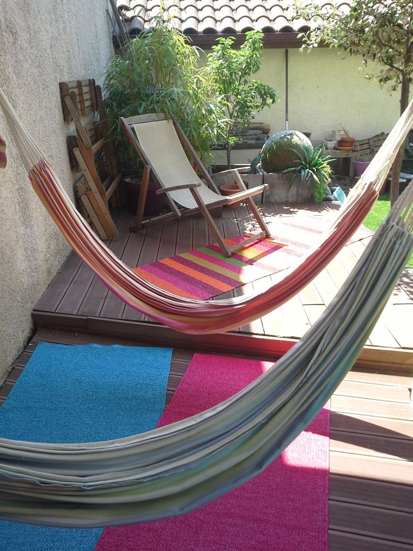 Des tapis pour colorer votre terrasse, ITAO ITAO Balcones y terrazas mediterráneos Decoración y accesorios