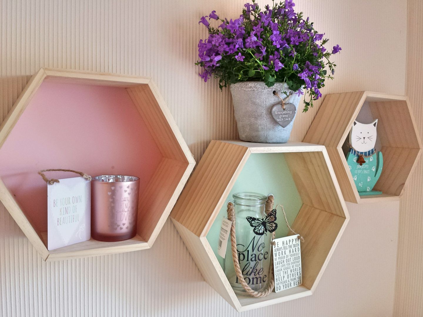 Shabby Chic Home Accessories, TreatBox TreatBox Klasik Giyinme Odası Depo