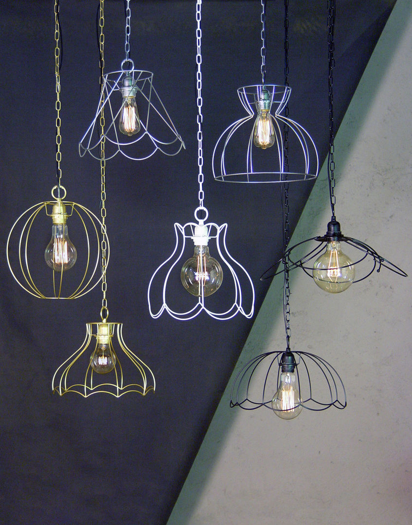Colagntes muy decorativos con bombillas Edison Vidrios Granada SL Oficinas Iluminación