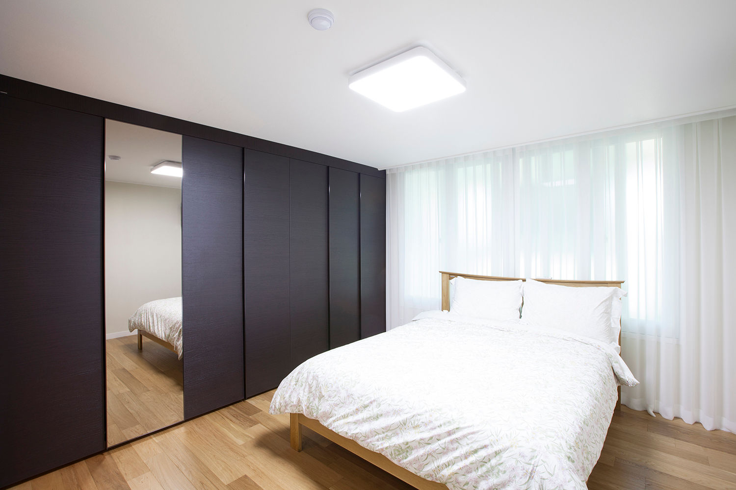 경기도 과천시 원문동 래미안슈르 43평형, MID 먹줄 MID 먹줄 Modern style bedroom