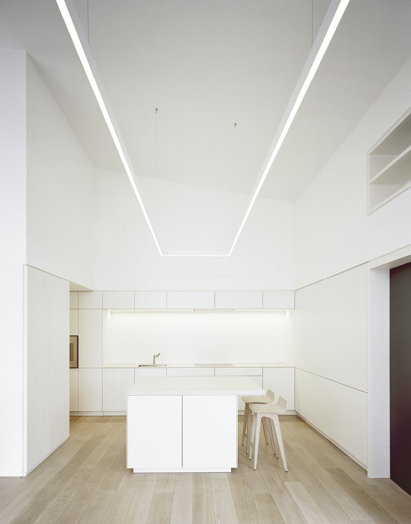 S3 CITYVILLA, steimle architekten steimle architekten Minimalist kitchen