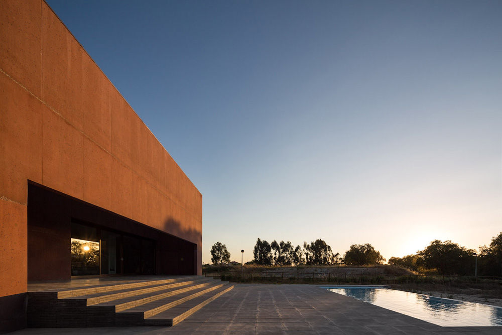 Three Courtyards House, Miguel Marcelino, Arq. Lda. Miguel Marcelino, Arq. Lda. مسبح