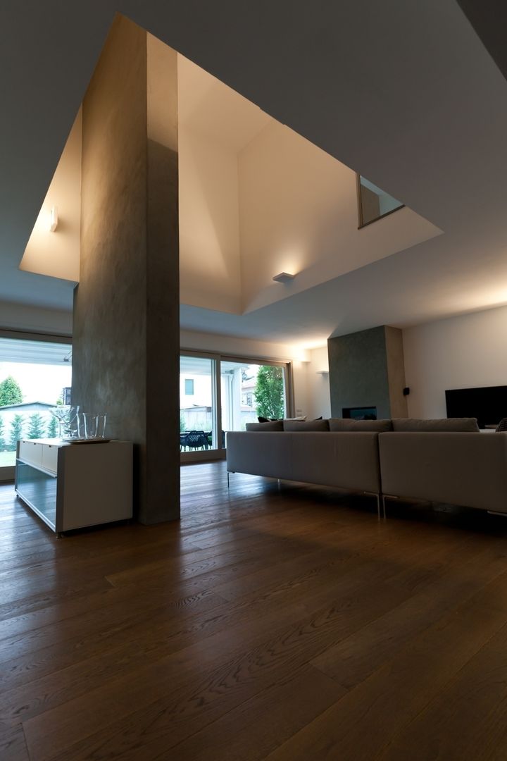 Villa urbana, Paolo Carli Moretti Architetto Paolo Carli Moretti Architetto Living room