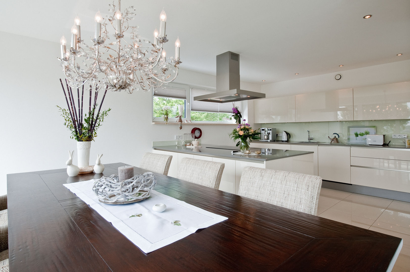 Haus E - Passivhaus des Jahres 2012 (im Auftrag Sommer Passivhaus GmbH), Architektur Jansen Architektur Jansen Modern dining room